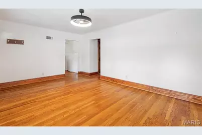 5451 Murdoch Avenue, Saint Louis, MO 63109 - Photo 9