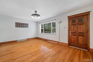 5451 Murdoch Ave, Saint Louis, MO 63109 - Photo 7