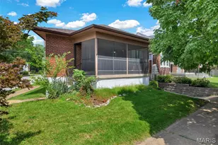 5451 Murdoch Ave, Saint Louis, MO 63109 - Photo 3