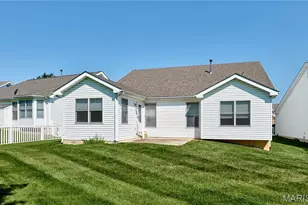 556 Boulder River Dr, Saint Charles, MO 63368 - Photo 5