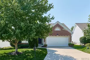 556 Boulder River Dr, Saint Charles, MO 63368 - Photo 1