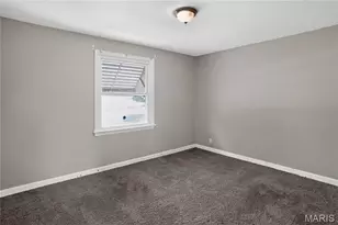 636 Science Hill Dr, Saint Louis, MO 63137 - Photo 11