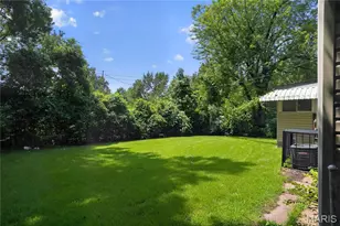 636 Science Hill Dr, Saint Louis, MO 63137 - Photo 17
