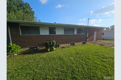 1721 Emery Drive, Saint Louis, MO 63136 - Photo 9