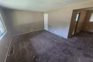 1721 Emery Dr, Saint Louis, MO 63136 - Photo 3
