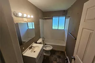 1721 Emery Dr, Saint Louis, MO 63136 - Photo 7