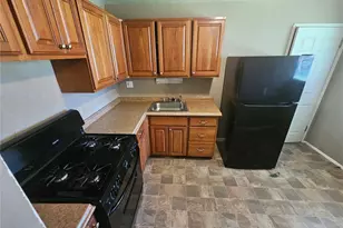 1721 Emery Dr, Saint Louis, MO 63136 - Photo 5