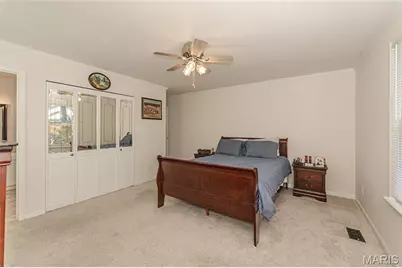 12112 Greenwalk Drive, Saint Louis, MO 63146 - Photo 15