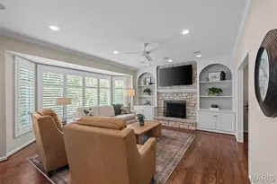 608 Westledge Ct, Des Peres, MO 63131 - Photo 17