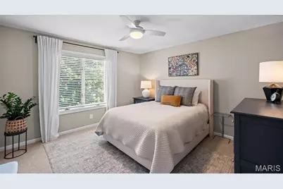 608 Westledge Court, Des Peres, MO 63131 - Photo 31