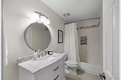 608 Westledge Court, Des Peres, MO 63131 - Photo 37
