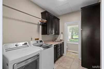 608 Westledge Court, Des Peres, MO 63131 - Photo 29