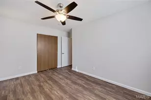 4649 McIlroy Dr, Saint Louis, MO 63128 - Photo 19