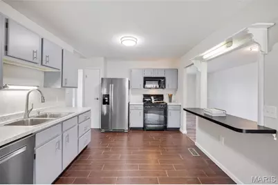4649 McIlroy Drive, Saint Louis, MO 63128 - Photo 13