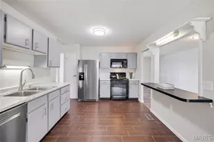 4649 McIlroy Dr, Saint Louis, MO 63128 - Photo 13
