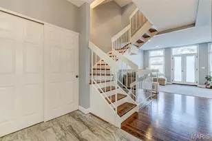 114 W Pine Pl, Saint Louis, MO 63108 - Photo 9