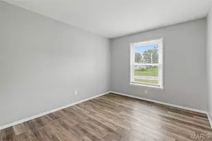 1307 Claudine Dr, Saint Louis, MO 63138 - Photo 9