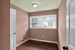 10308 Galloway Dr, Saint Louis, MO 63137 - Photo 15