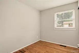 1536 Coachway Ln, Hazelwood, MO 63042 - Photo 9