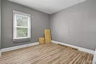 5823 Helen Ave, Jennings, MO 63136 - Photo 17