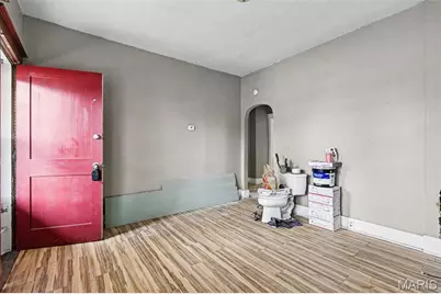 5823 Helen Avenue, Jennings, MO 63136 - Photo 5