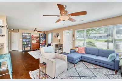 1375 Mobile Court, Saint Louis, MO 63139 - Photo 7