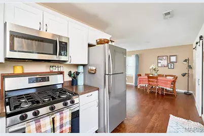 1375 Mobile Court, Saint Louis, MO 63139 - Photo 15