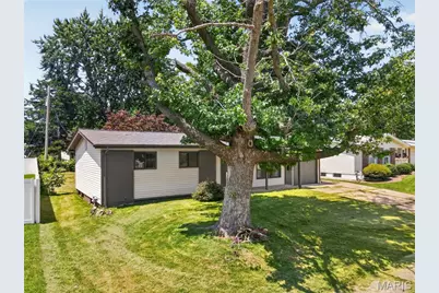 1455 Ranchwood Drive, Florissant, MO 63031 - Photo 7