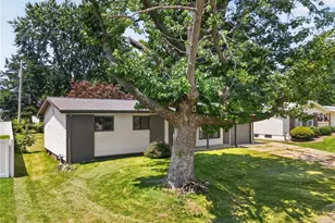 1455 Ranchwood Dr, Florissant, MO 63031 - Photo 7