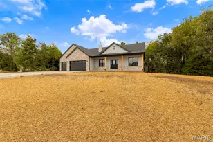 115 Hickory Heits Ct, Moscow Mills, MO 63362 - Photo 3