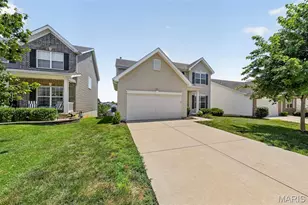 302 Pecan Bluffs Dr, Wentzville, MO 63385 - Photo 59