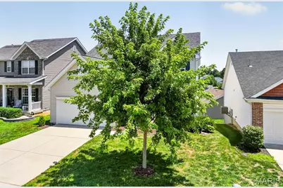 302 Pecan Bluffs Drive, Wentzville, MO 63385 - Photo 57