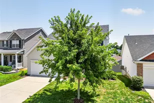 302 Pecan Bluffs Dr, Wentzville, MO 63385 - Photo 57