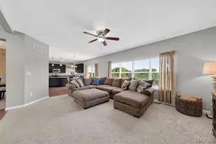 302 Pecan Bluffs Dr, Wentzville, MO 63385 - Photo 15