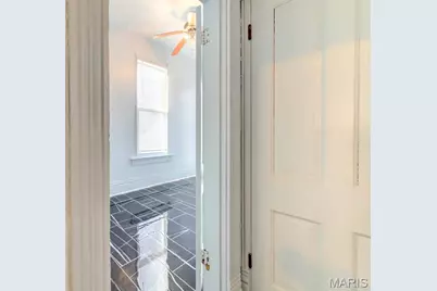 2017 Switzer Avenue, Jennings, MO 63136 - Photo 29