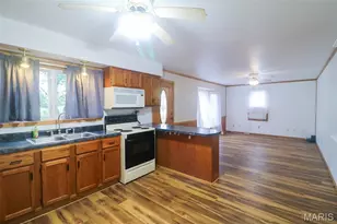 700 N High St, Imperial, MO 65486 - Photo 5