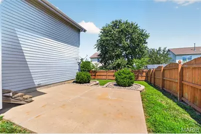 1006 Providence Pointe Drive, Wentzville, MO 63385 - Photo 35