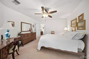 1010 Thoreau Ct, Creve Coeur, MO 63146 - Photo 13