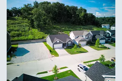 1207 Winding Bluffs Way, Fenton, MO 63026 - Photo 3