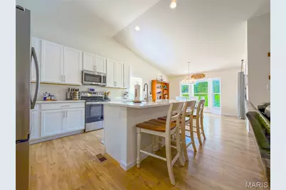 1207 Winding Bluffs Way, Fenton, MO 63026 - Photo 9