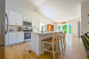 1207 Winding Blfs Wy, Fenton, MO 63026 - Photo 9