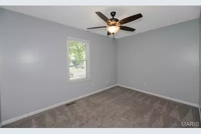 2325 Longmont Drive, O'Fallon, MO 63368 - Photo 31