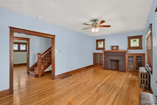 3073 Andover Dr, Saint Louis, MO 63121 - Photo 9