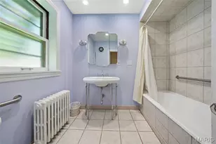 7051 Waterman Ave, University City, MO 63130 - Photo 15