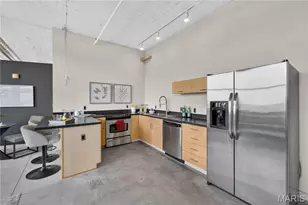 1627 Locust St, Saint Louis, MO 63103 - Photo 7