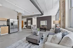 1627 Locust St, Saint Louis, MO 63103 - Photo 5