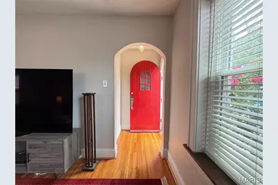 5457 Robert Avenue, Saint Louis, MO 63109 - Photo 9
