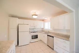 2175 Collier Dr, Florissant, MO 63031 - Photo 5