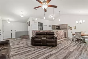 405 Rail Ridge Dr, Troy, MO 63379 - Photo 11