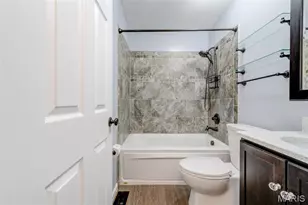 4 Vanguard Dr, Saint Peters, MO 63376 - Photo 15